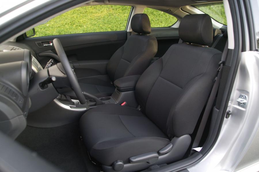  Scion tC 2005 года  (фото 32 из 130)